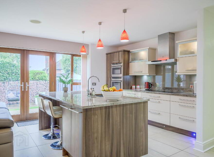 94 Old Holywood Road, Belfast, BT4 2HP