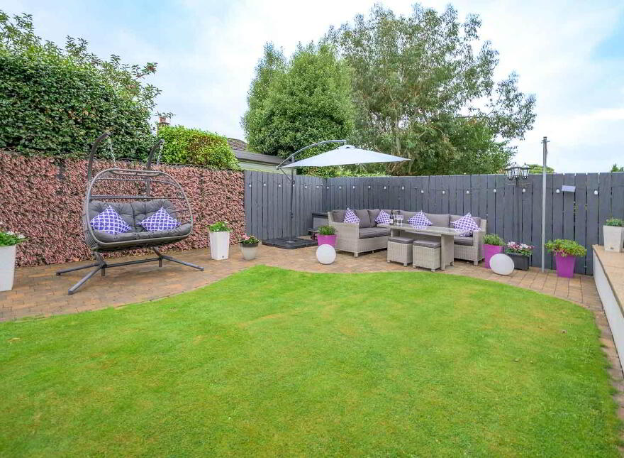 94 Old Holywood Road, Belfast, BT4 2HP