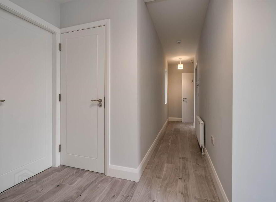 Apt 6, 41 Wellington Park, Belfast, BT9 6DN