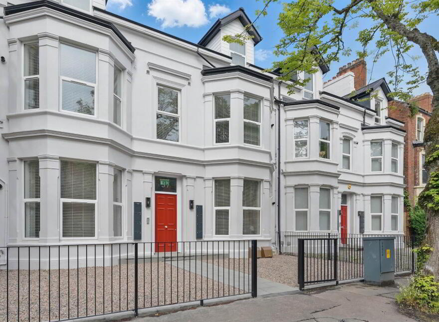 Apt 8 AFFORDALE HOUSING Only**, 37 Wellington Park, Lisburn Road, Belfast, BT9 6DN