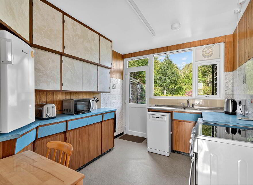 71 Kingsdale Park, Belfast, BT5 7BZ
