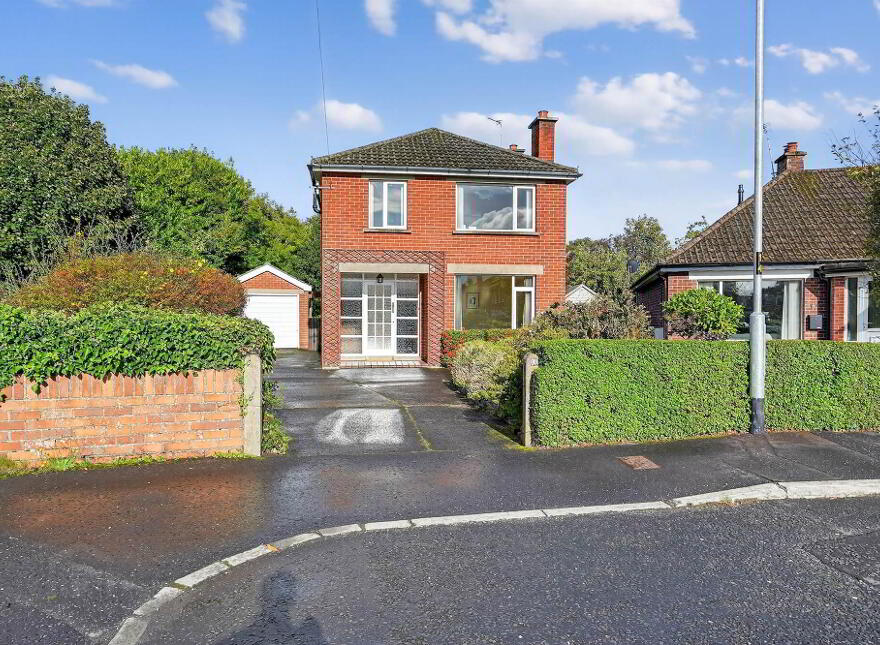 71 Kingsdale Park, Belfast, BT5 7BZ photo