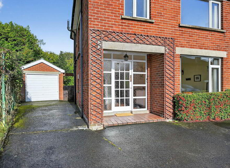 71 Kingsdale Park, Belfast, BT5 7BZ