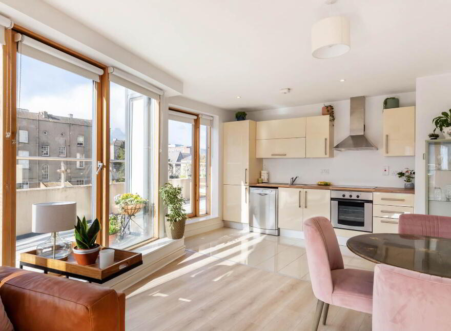 Apt, 132 Harbour View, Harbour Square, Dún Laoghaire, Dublin, A96RH52