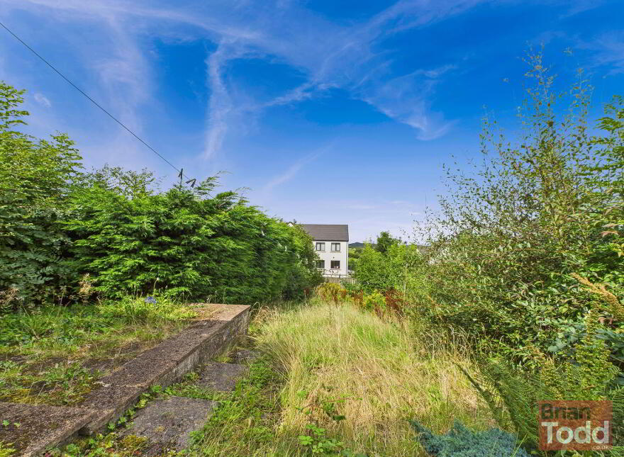 11 Ailsa Gardens, Larne, BT40 2JY