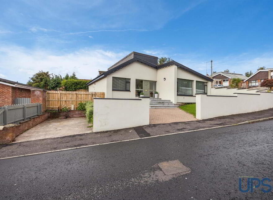 86 Glengoland Park, Belfast, BT17 0JB