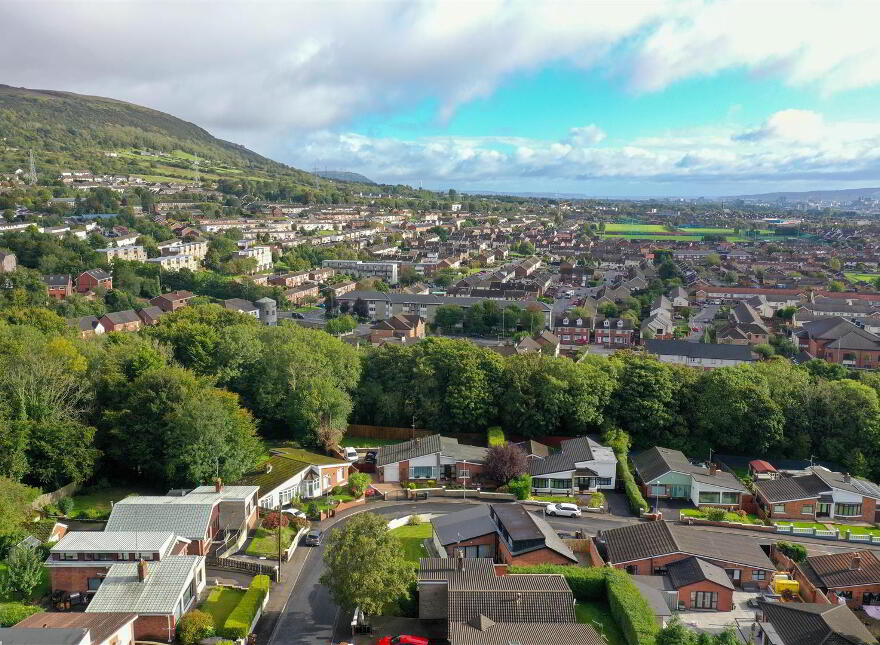 86 Glengoland Park, Belfast, BT17 0JB