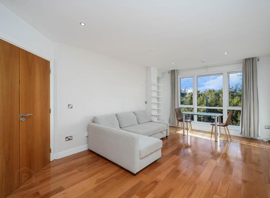 34 Rockview, Simon`s Ridge, Blackglen Road, Sandyford, Dublin, D18VW28
