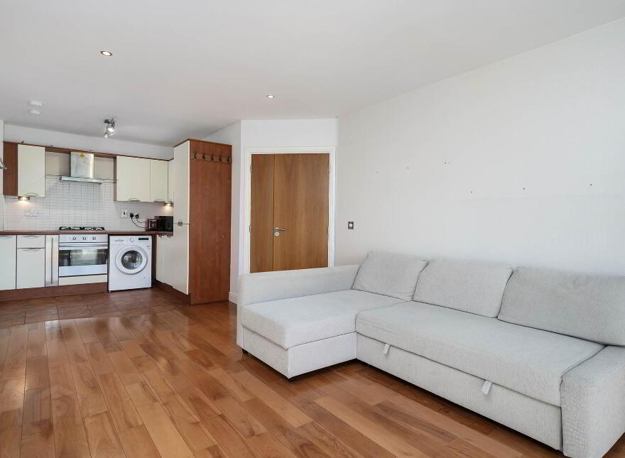 34 Rockview, Simon`s Ridge, Blackglen Road, Sandyford, Dublin, D18VW28