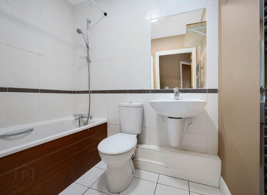 34 Rockview, Simon`s Ridge, Blackglen Road, Sandyford, Dublin, D18VW28