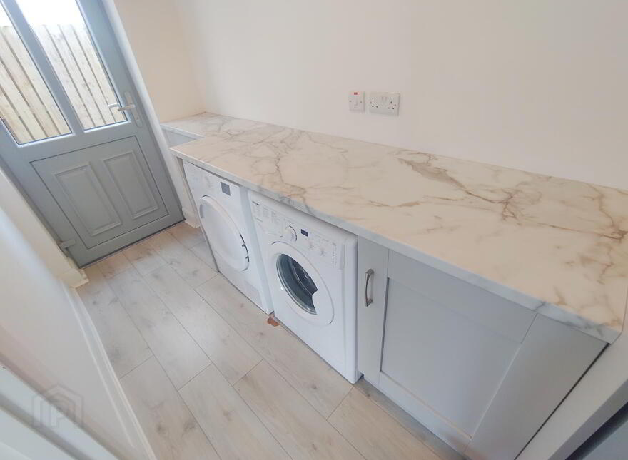 27 Abbey Way, Mungret Gate, Raheen