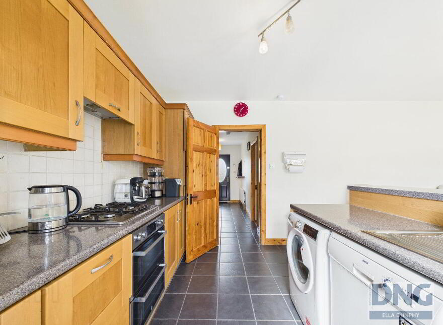48 Pococke Valley, Johnswell Road, R95A9C5