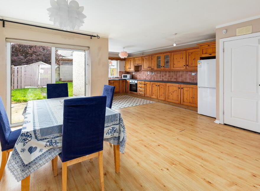 30 Elm Park, Bailis, Johnstown Wood, C15RF9K