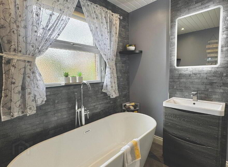 21 Carrowdoon Road, Dunloy, Ballymoney, Ballymena, BT44 9DL