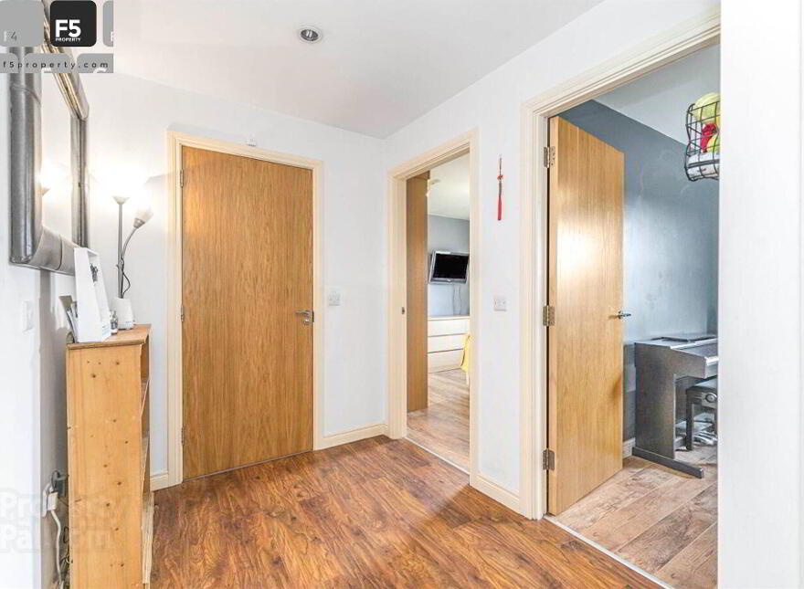 76 Milfort Mews, Dunmurry, Belfast, BT17 9JE