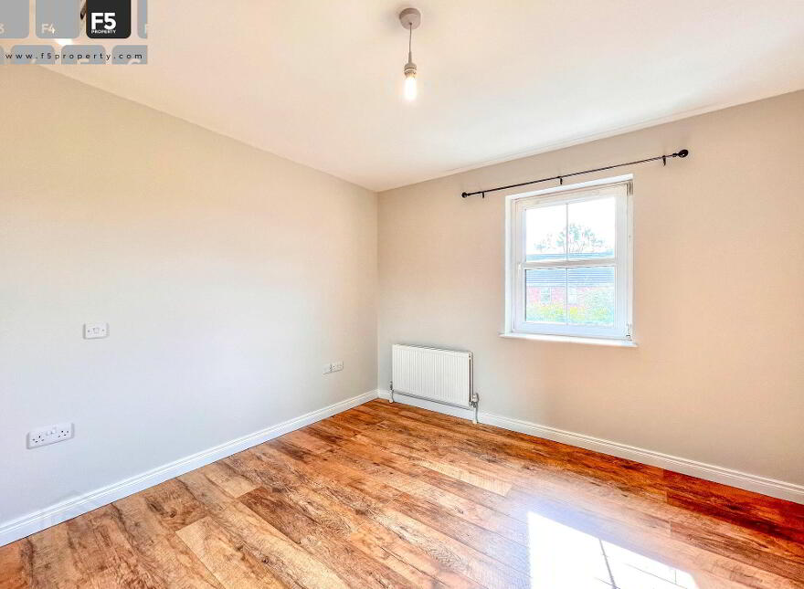 76 Milfort Mews, Dunmurry, Belfast, BT17 9JE