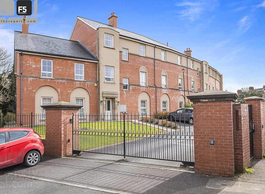 76 Milfort Mews, Dunmurry, Belfast, BT17 9JE