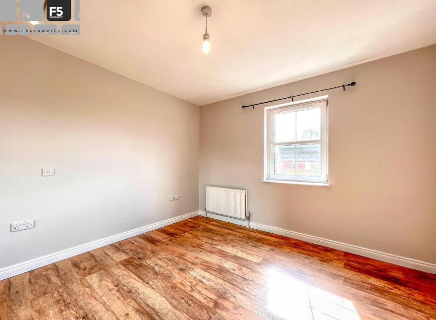 76 Milfort Mews, Dunmurry, Belfast, BT17 9JE