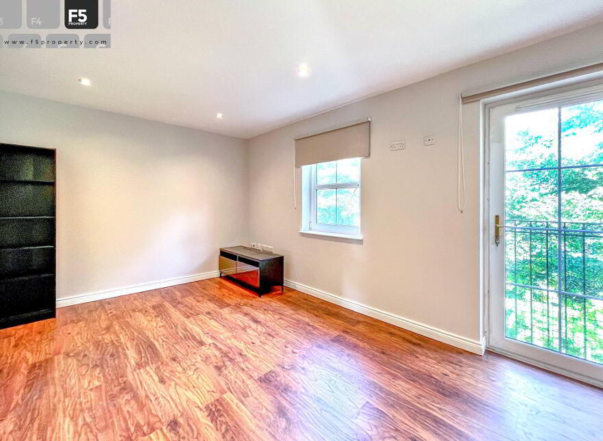 76 Milfort Mews, Dunmurry, Belfast, BT17 9JE