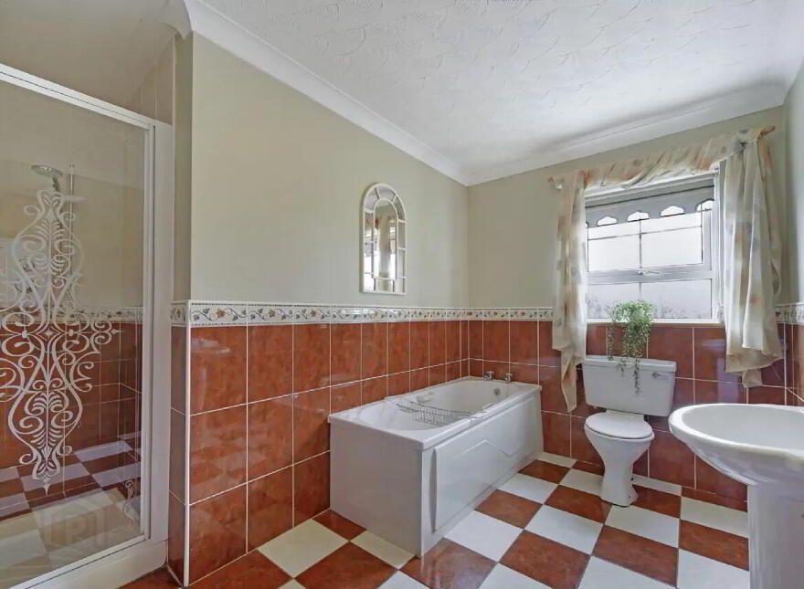 Ballykeeran, Kilmacrennan, F92N2E2