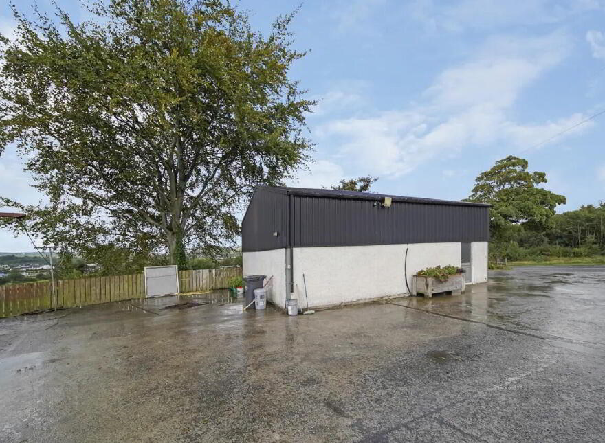 Ballykeeran, Kilmacrennan, F92N2E2