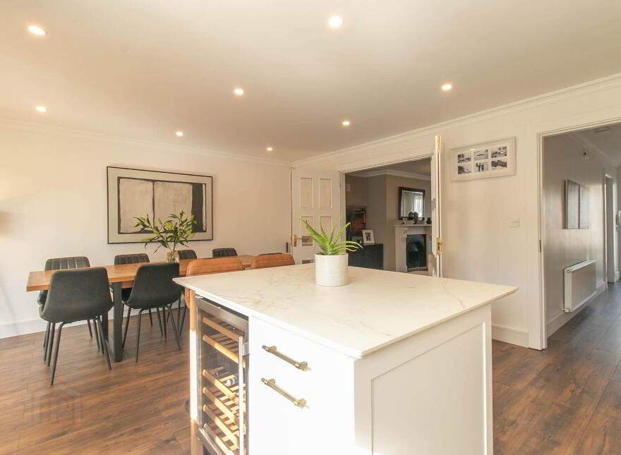 15 Landsdowne Manor, Swellan Lower, Cavan Town, H12WR12