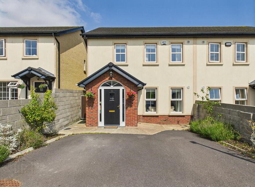 65 Cluain Larach, Knockenduff, Tramore, X91W6VK photo