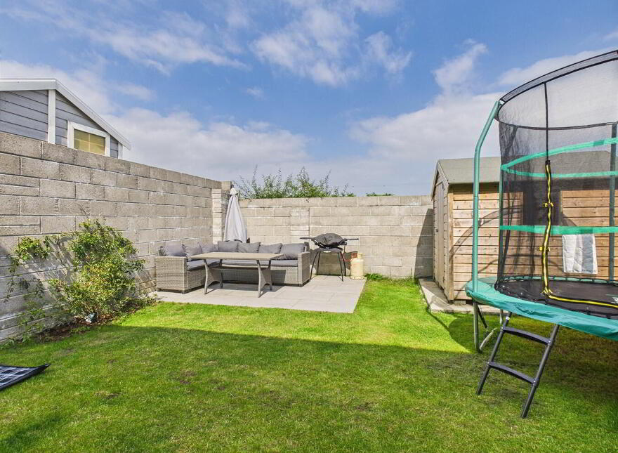 65 Cluain Larach, Knockenduff, Tramore, X91W6VK