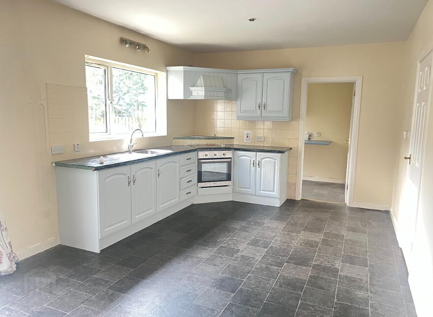 3 Annsville Close, Newry, BT34 1GD
