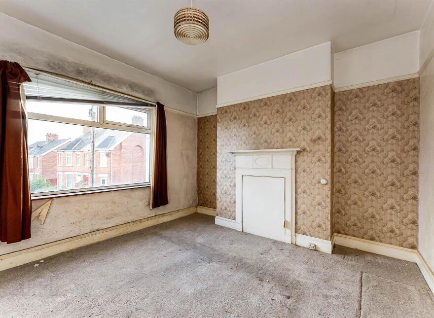 16 Clanroy Parade, Ballyhackamore, Belfast, BT4 3BZ