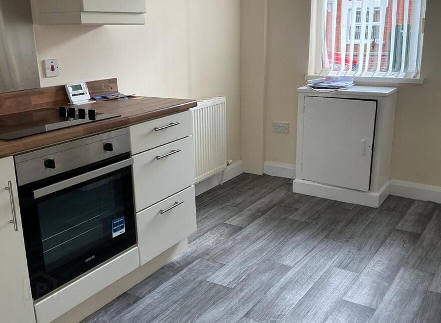 121 Seaview Drive, Belfast, BT15 3ND