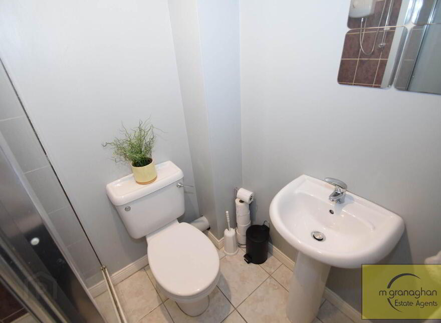 8 Church Gate, Derriaghy Road, Lisburn, BT28 3GD
