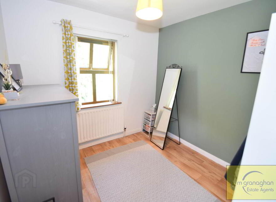 8 Church Gate, Derriaghy Road, Lisburn, BT28 3GD
