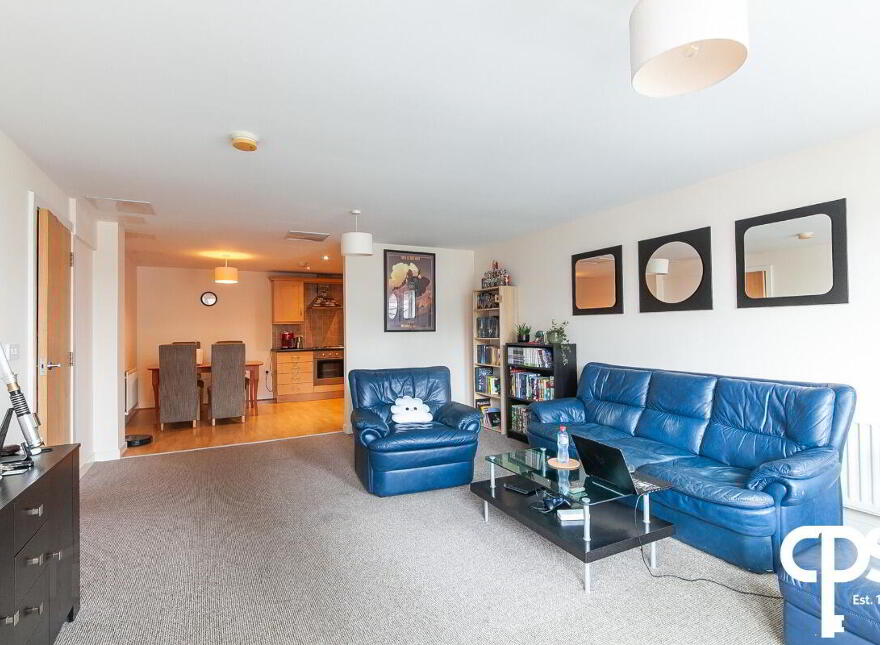 Apt 12, Shaftesbury Court, Belfast, BT7 1RY