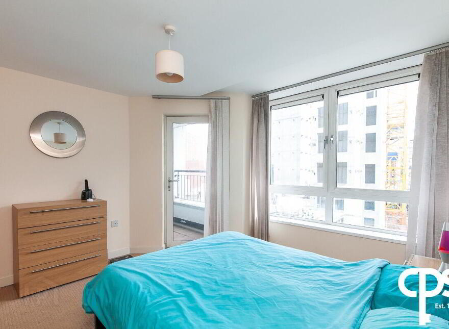 Apt 12, Shaftesbury Court, Belfast, BT7 1RY