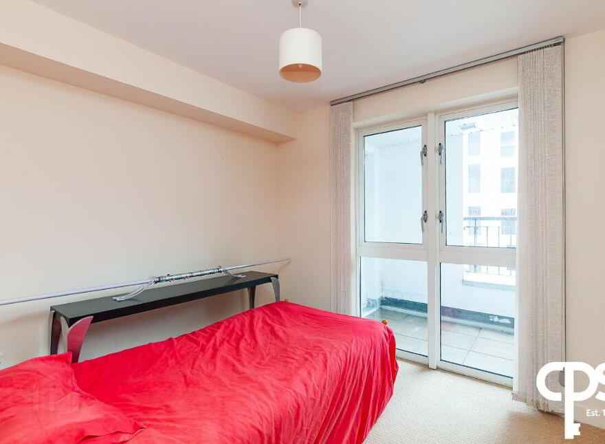 Apt 12, Shaftesbury Court, Belfast, BT7 1RY