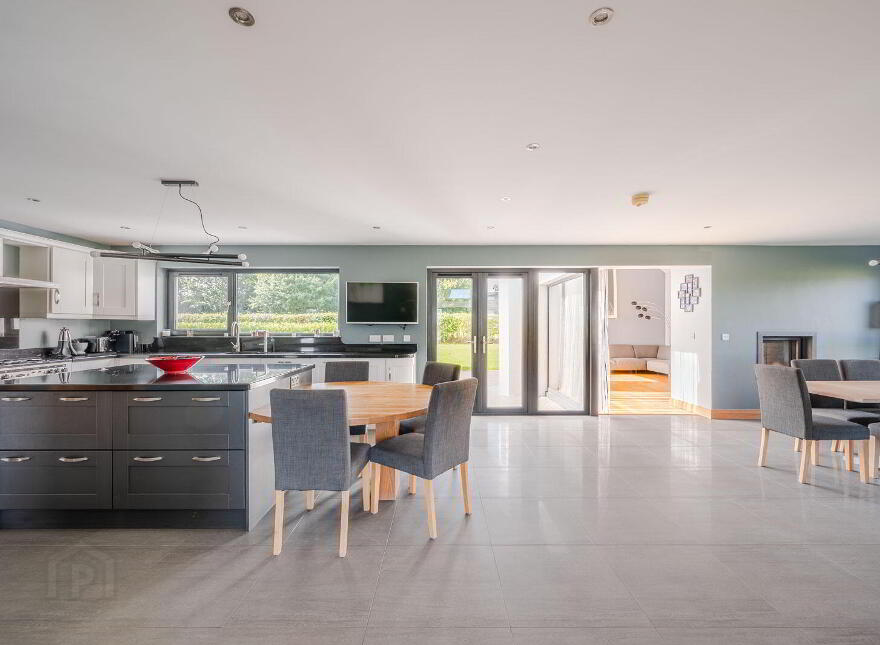 62 Ballymoney Road, Holywood, BT18 0JJ