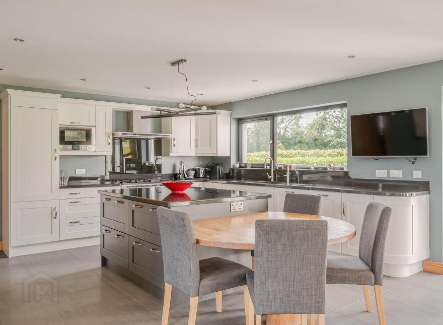 62 Ballymoney Road, Holywood, BT18 0JJ