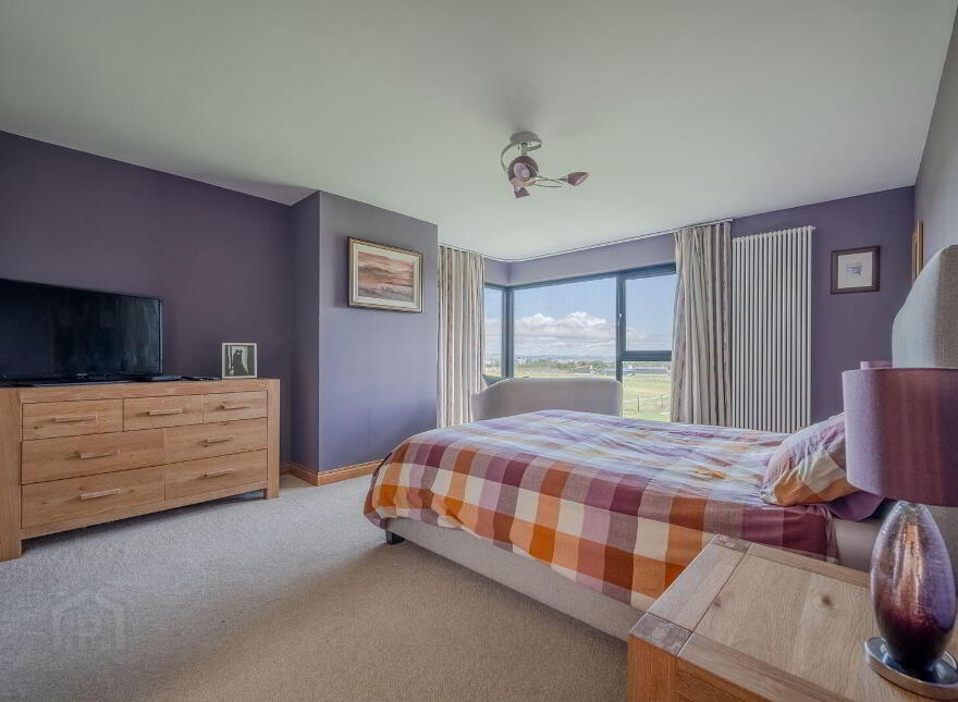 62 Ballymoney Road, Holywood, BT18 0JJ
