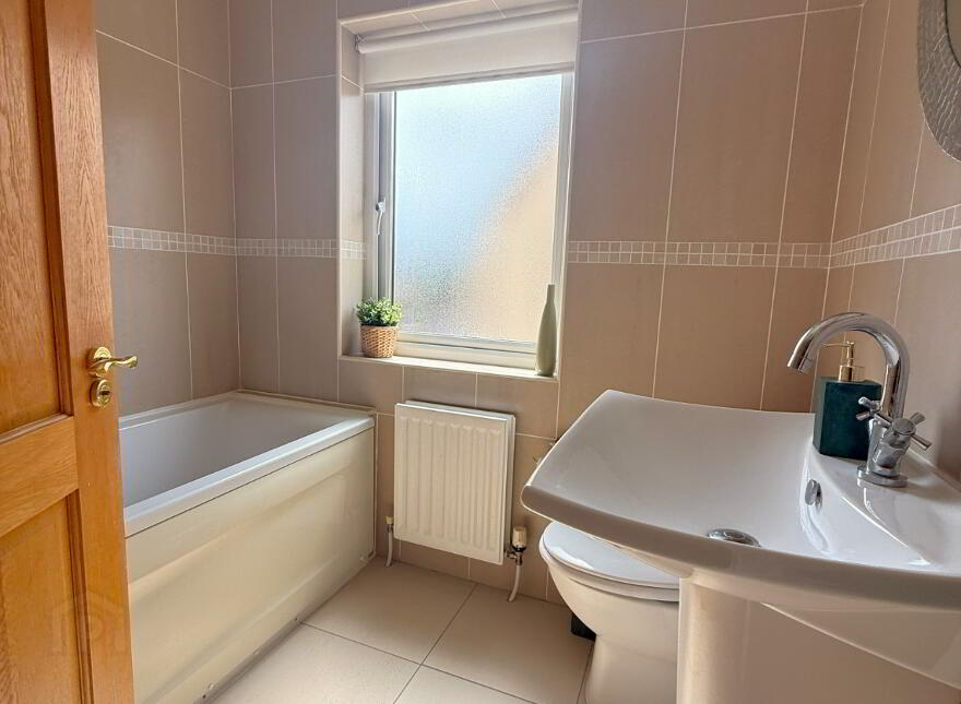 7 Lady Wallace Forge, Lisburn, BT28 3WQ