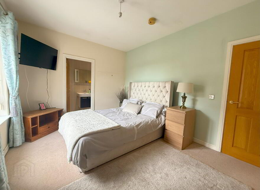 7 Lady Wallace Forge, Lisburn, BT28 3WQ