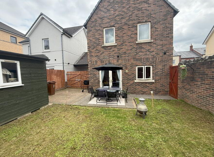 7 Lady Wallace Forge, Lisburn, BT28 3WQ