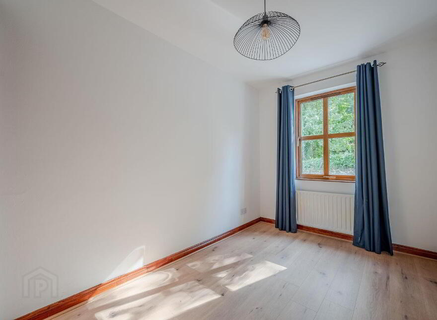 Apt 3, Church Court, Church Lane, Donaghadee, BT21 0QX