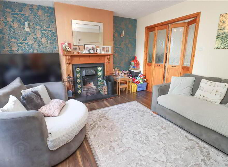14 Castlemore Park, Belfast, BT6 9RP