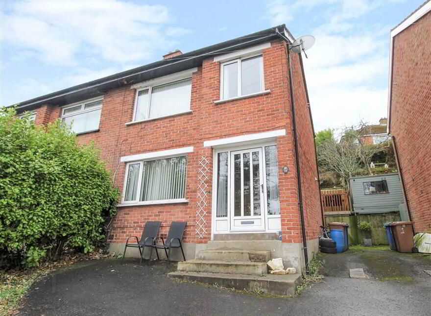 14 Castlemore Park, Belfast, BT6 9RP