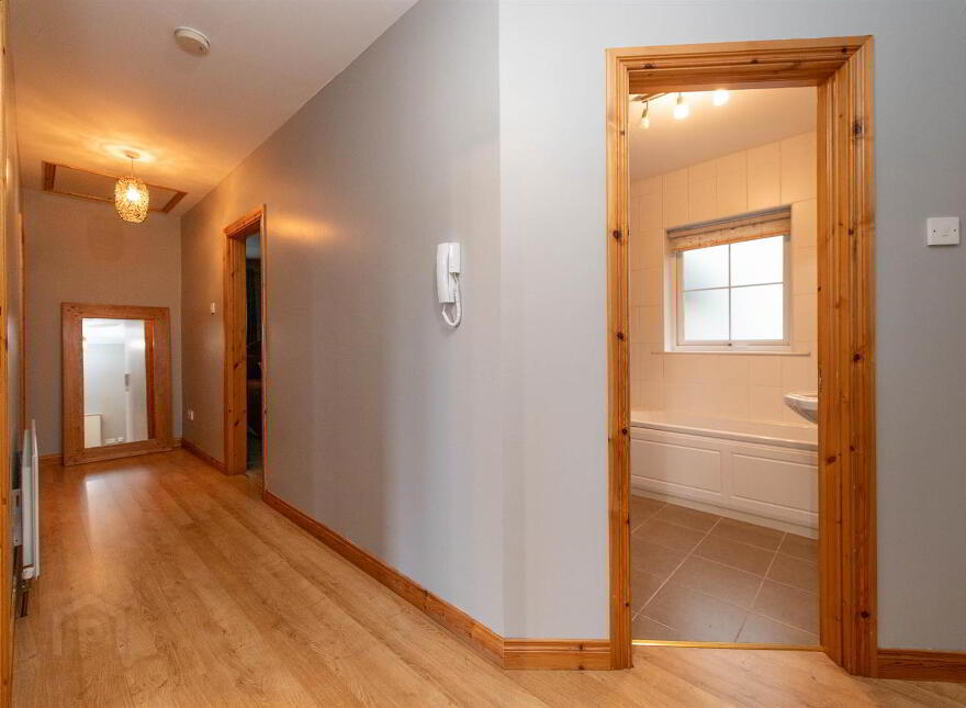 Apt 5 Gate House, Mews, Summerhill, Banbridge, BT32 3LJ