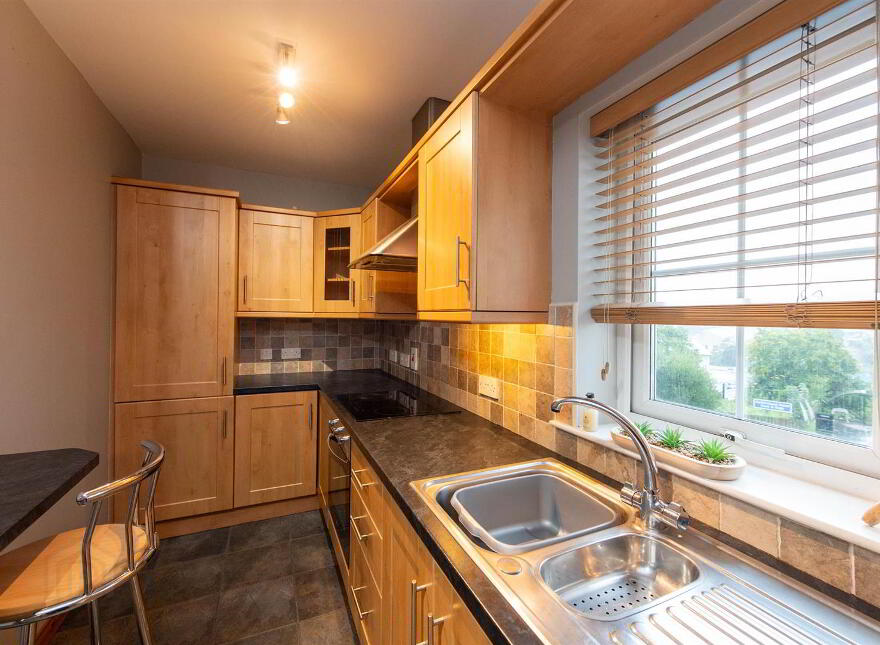 Apt 5 Gate House, Mews, Summerhill, Banbridge, BT32 3LJ
