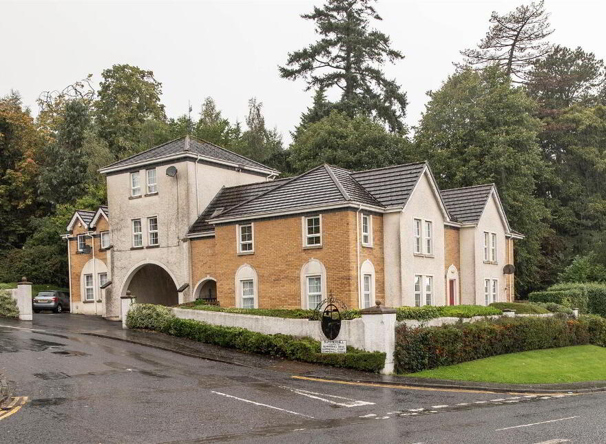 Apt 5 Gate House, Mews, Summerhill, Banbridge, BT32 3LJ