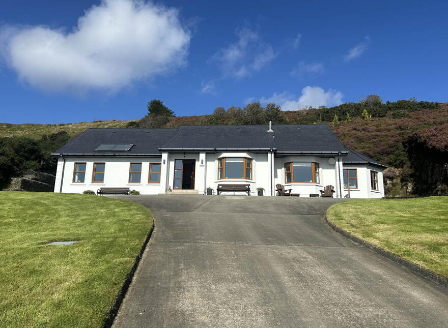 High View, Ballymacarthur, Greencastle, F93T2P9