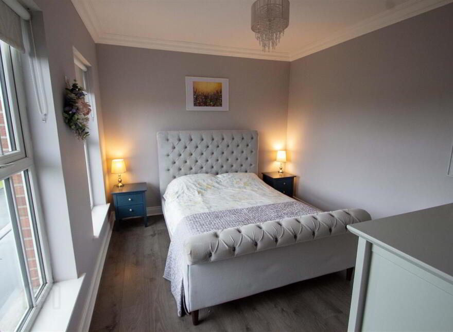 31 Eaton Park, Dunmurry, Belfast, BT17 9FX